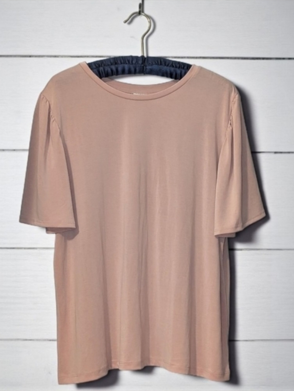 Luxurious Light Pink Modal Polyester Short Sleeve Top - Picture 3 of 6
